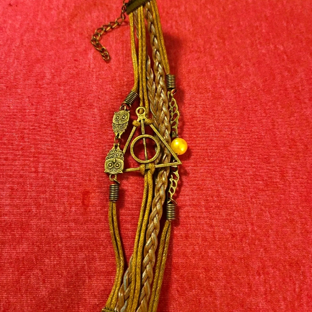 Bracelet